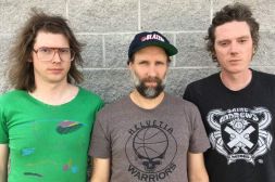 BUILT TO SPILL (photo)