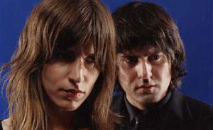 FIERY FURNACES (photo)