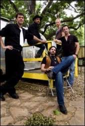 MICKY & THE MOTORCARS (photo)