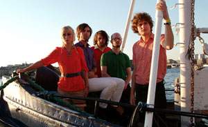 SHOUT OUT LOUDS (photo)